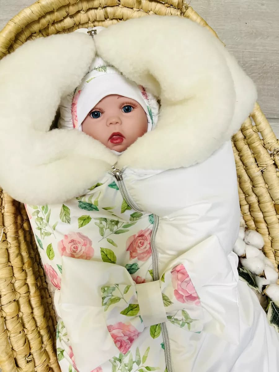 Конверт на выписку новорожденного зимний с одеялом